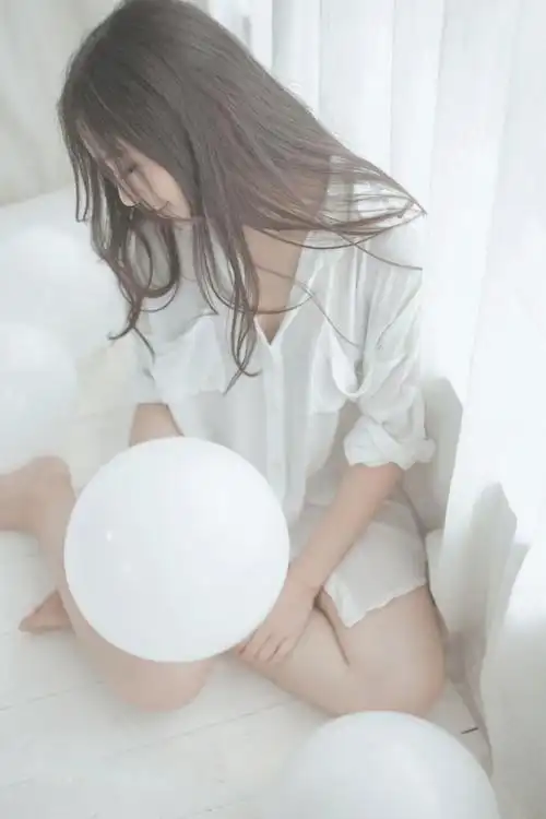 白衬衫性感小女人清新美少女唯美私房照人体艺术