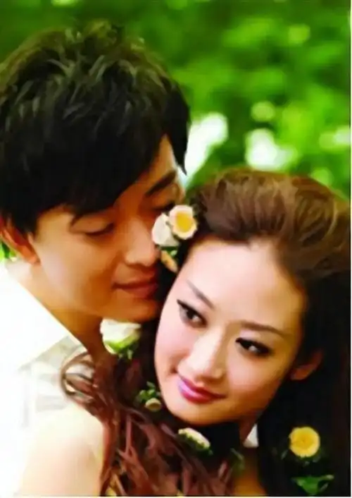 回顾黄海冰:不接受前妻丁克,二婚娶小娇妻,婚后生两子幸福圆满