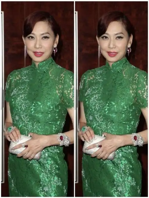 转型成商界女强人的邝美云有魄力虽然年纪不小了但保养得真好