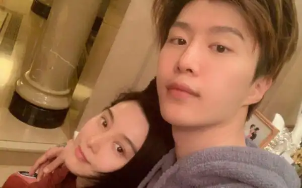 范丞丞是洪金宝和范冰冰生的吗