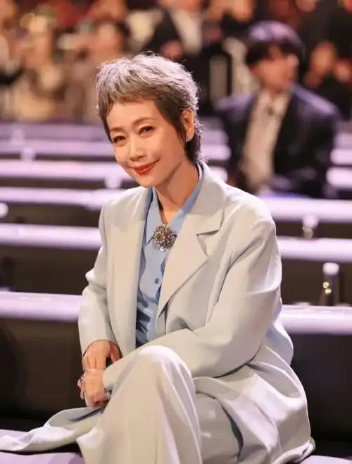 叶童_程国熹_观众们