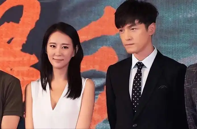 《伪装者》女主称锁骨被砸断,剧组为保护胡歌封口_王乐君_网友_电影