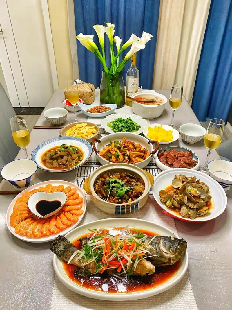 美食图文流量大赛 家宴～比盘子还长的石斑鱼,红烧甲 - 抖音