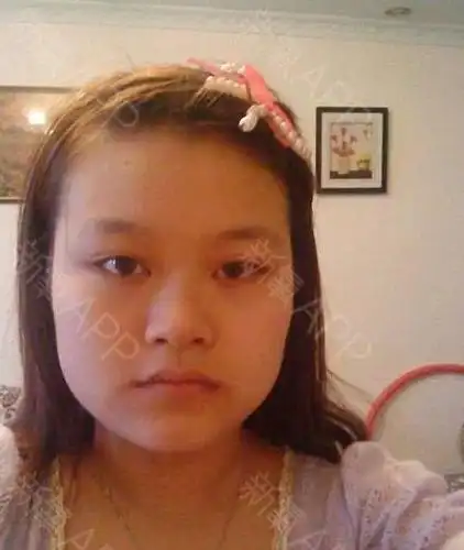 我们常常用大饼脸来形容一个人的脸型不好看,很多人觉得"大"才是主攻