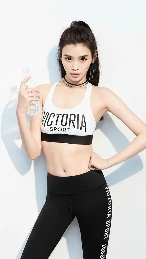 维秘超模奚梦瑶性感迷人写真