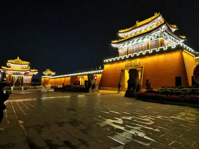 河南开封市夜景