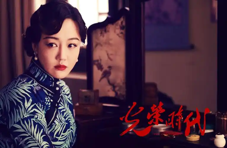 薛佳凝光荣时代开播颠覆自我演绎双面特工