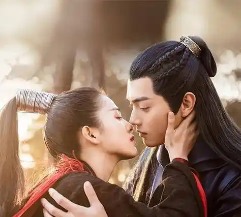 《坤宁》影视化,网传2月份开机,女主白鹿,男主成谜_许凯_角色_不知道