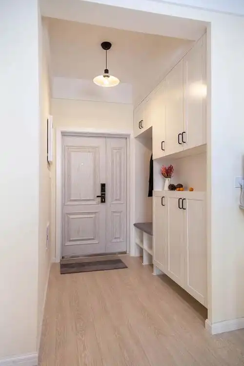 入户门窄怎么做鞋柜最合适?