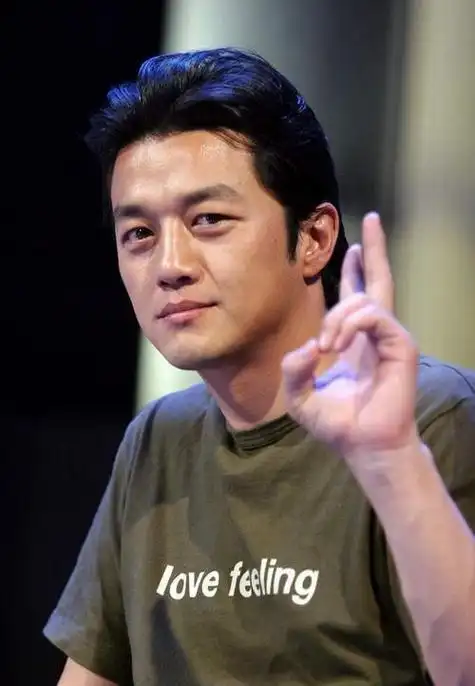 10年后再看李亚鹏现任妻子海哈金喜才懂她和王菲谁更精明