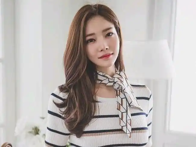 瓜子脸女生如何找到适合的时尚发型?推荐9款瓜子脸发型美极了