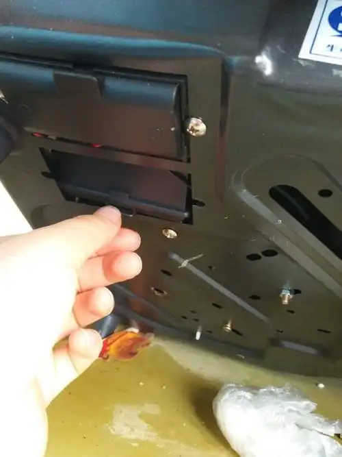 然气灶怎么换电池啊?