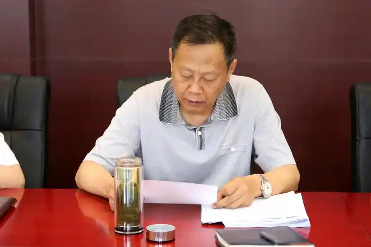 我院召开教育脱贫暨结对帮扶贫困县助力脱贫工作领导小组第一次会议