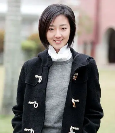 晚上的时候看了《不能说的.秘密》,与周杰伦无关,与处女作无关.