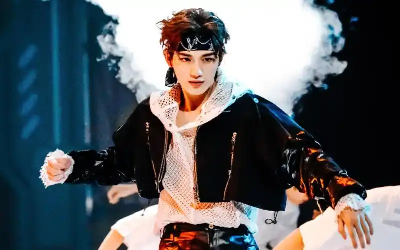 15分钟带你简单了解《这就是街舞6》队长丁程鑫的舞蹈能力(含多个舞蹈