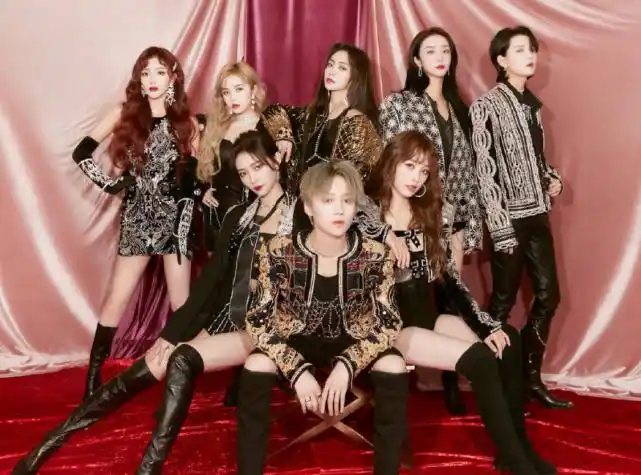 solo活动改the9团舞,八人表演被模糊c位|刘雨昕|the9|solo_娱乐|孔