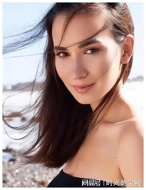 顺利抱娃!中俄混血儿明星盘点"不骄不躁"-康夫博客