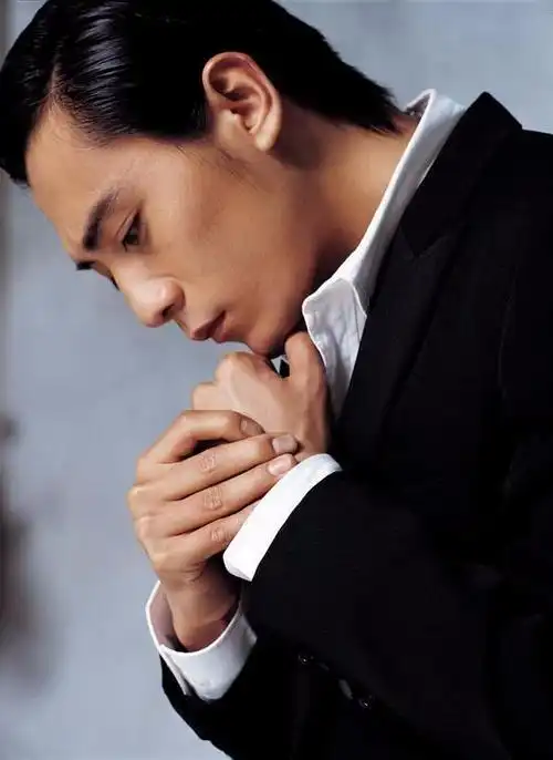 刘烨图片列表 - 影乐酷