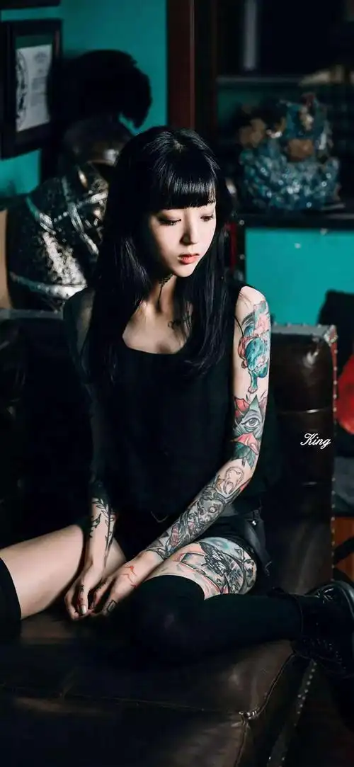 个性纹身女壁纸国产,刺青主题壁纸-图片大观-奇异网