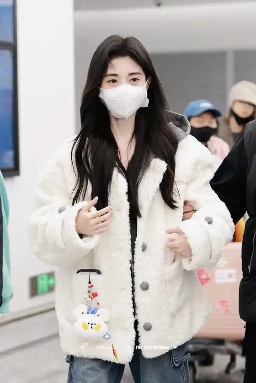 鞠婧祎##鞠婧祎机场