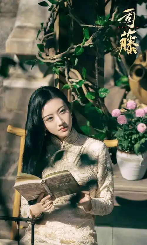 景甜这次复古造型,到底精致到什么程度_时尚_气质_珍珠