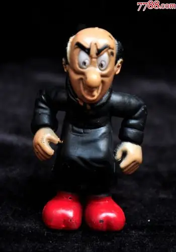 蓝精灵里的人物格格巫