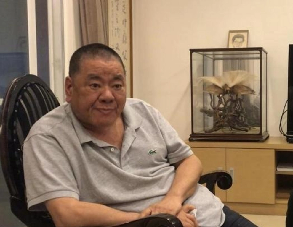 竹联帮"骨灰级玩家"吴敦,捧红金城武,却栽在儿子手上,真憋屈