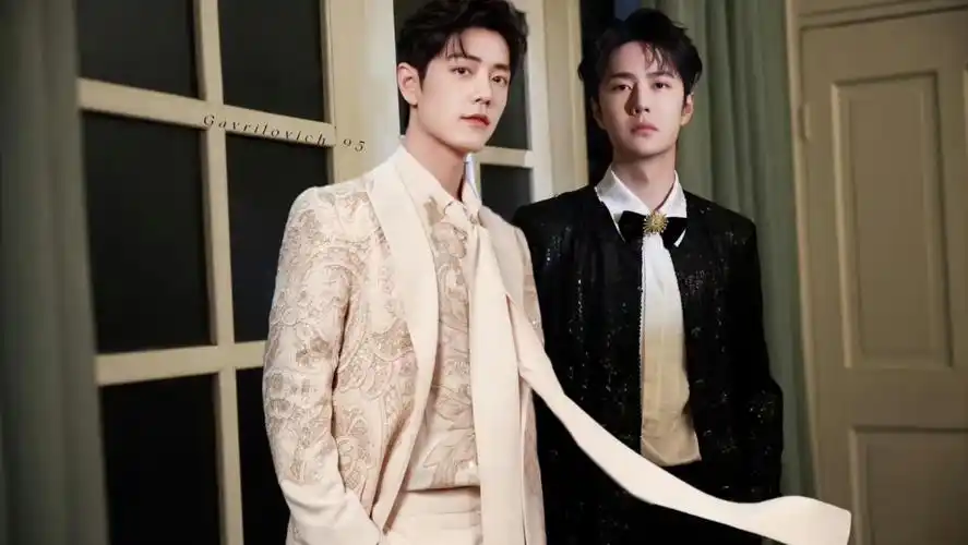 「博君一肖」两年前,订婚宴上omega逃婚,两年后,omega带着秘密回来了