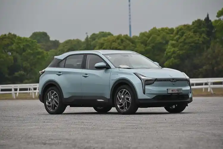 造车新势力纯电suv"潜力股",试驾哪吒u pro-新浪汽车