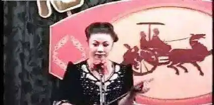 王惠:卖车卖首饰支持郭德纲,成名后老郭把九成股份来报答爱妻