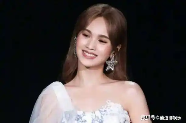 杨丞琳和李荣浩是无性婚姻吗?_演唱会_郑州_视频