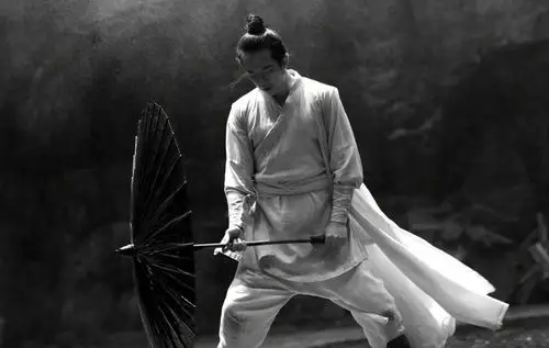 邓超微博晒出两张《影》剧照