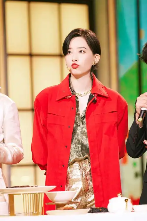 李斯丹妮小李湖南卫视国庆特别节目舞台照来啦!