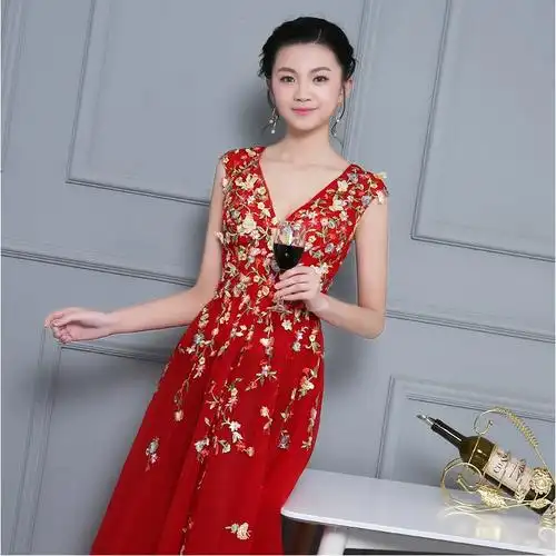 红色蕾丝花裙长裙v领性感飘逸轻纱2018新款礼服定制新娘敬酒礼服