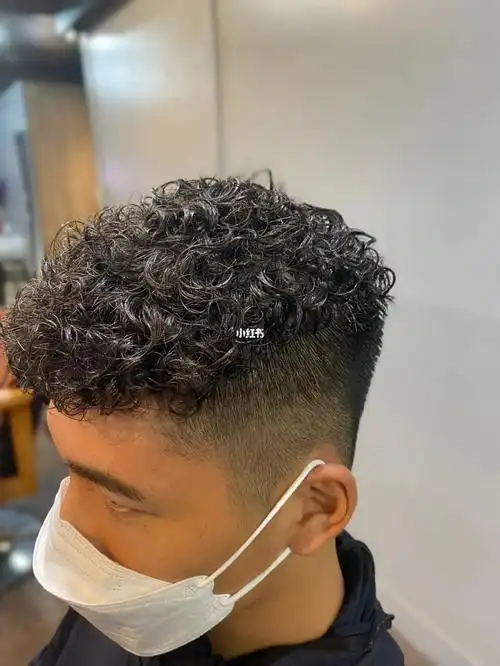 西一番发型设计:男士卷发999969♂15