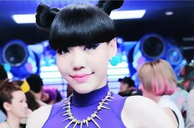 事实证明,一线歌手中"消失"的吴莫愁,早已走上一条"不归路"|好声音