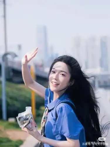 漂亮姐姐街拍写真