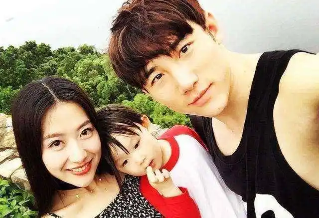 白冰与丁一,看起来似乎美好的爱情,其实两人早已分手_女儿_姐姐_时候