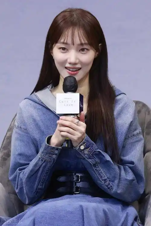 李圣经这身材,这才是尤物啊!