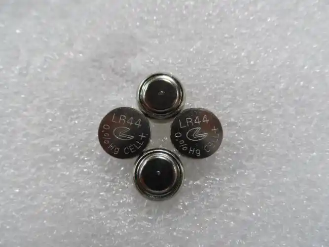 新利达lr44 0%hg环保碱性钮扣电池