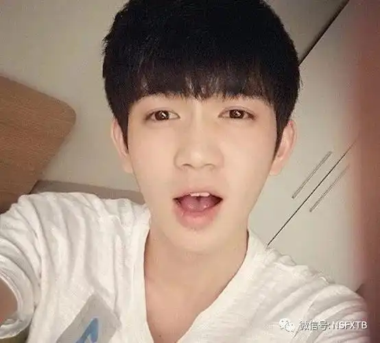 适合学生阳光帅气的发型