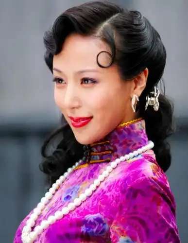 亲儿子弑父,妻子出轨上司,这部剧尺度辣眼,主演却把我征服了!