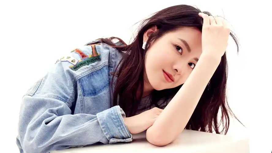 大胆爱,认真装,爱装时尚# 初恋系@陈. 来自爱装时尚 - 微博