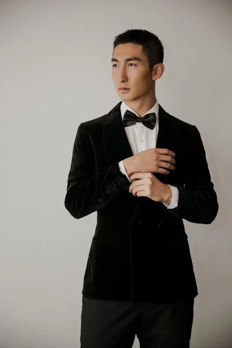 霸气侧漏,英姿飒爽,武大靖是这个冬天最令中国人骄傲的存在!