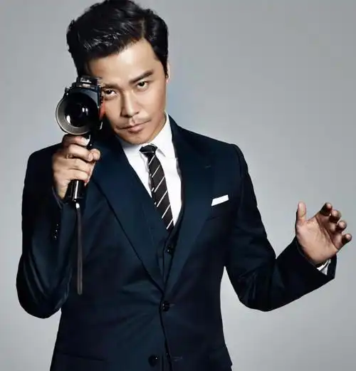 为了提升票房徐峥的囧妈提档陈思诚疑似暗讽他折损同行