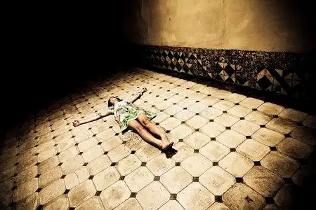 被钉死被钉死的女人照片