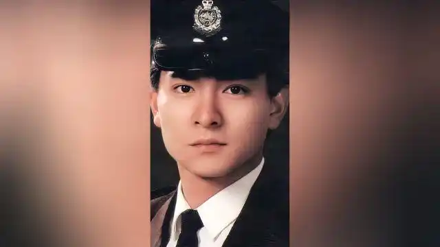 刘德华老照片修复,年轻时的颜值真是太逆天了!