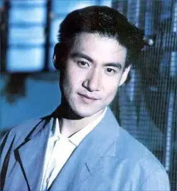 90年代的华语乐坛,中国香港歌手张学友凭借富有磁性的嗓音和扎实深厚