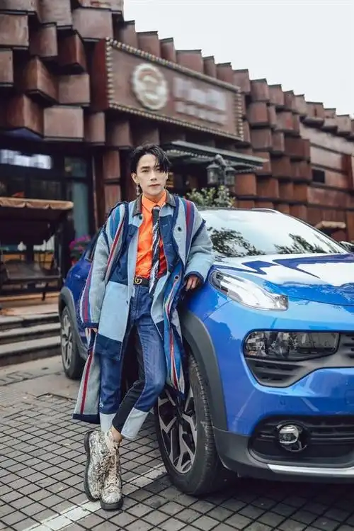 听说易烊千玺代言领克02了?快来围观一下_河南车网