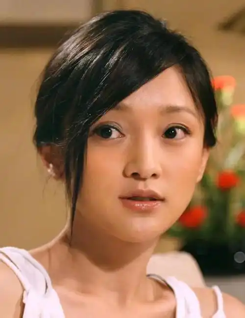 有种大胆叫周迅素颜就敢现身活动谁知却成全场最佳